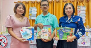 ส่งต่อแรงบันดาลใจผ่านหนังสือ สาขาภาษาจีน ม.วลัยลักษณ์ มอบหนังสือภาษาจีนให้โรงเรียนชุมชนใหม่ จุดประกายการเรียนรู้สู่อนาคต