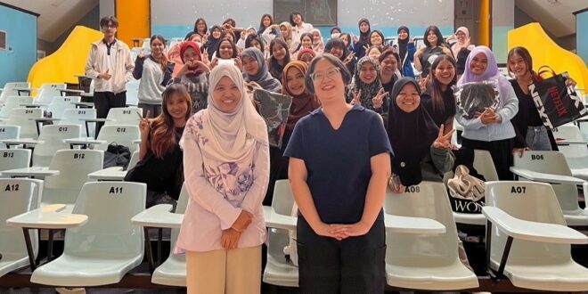 สาขาวิชาภาษาอังกฤษจัดกิจกรรม Professional Translator Talks เสริมความรู้ด้านการแปลซับไตเติล