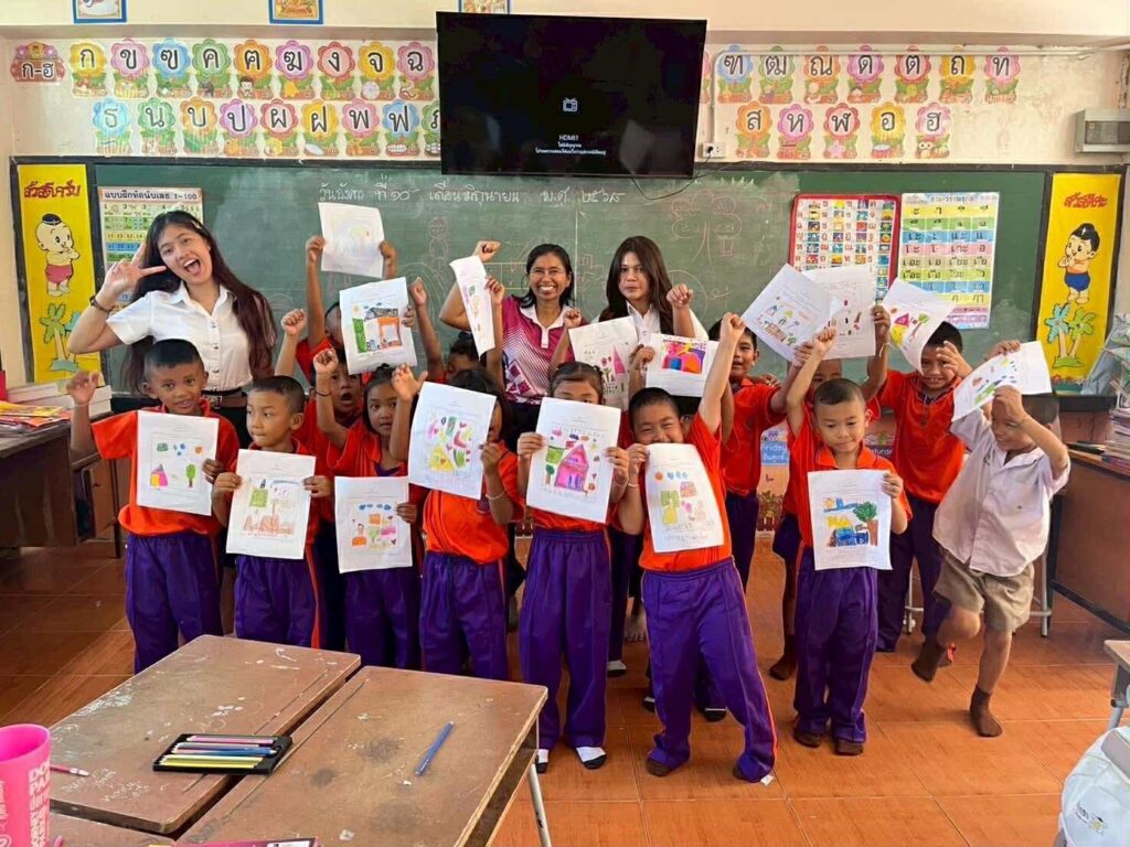 พัฒนาทักษะการเขียนเรื่องเล่าจากภาพ ครั้งที่ 4 (1)