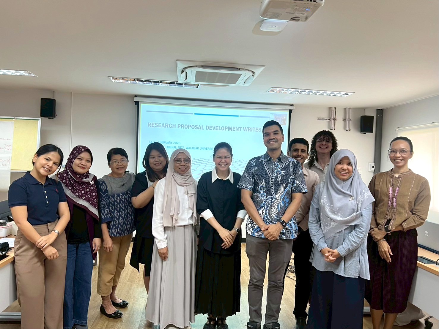 English Program Holds Workshop to Enhance Research Proposal Writing for External Funding 2026