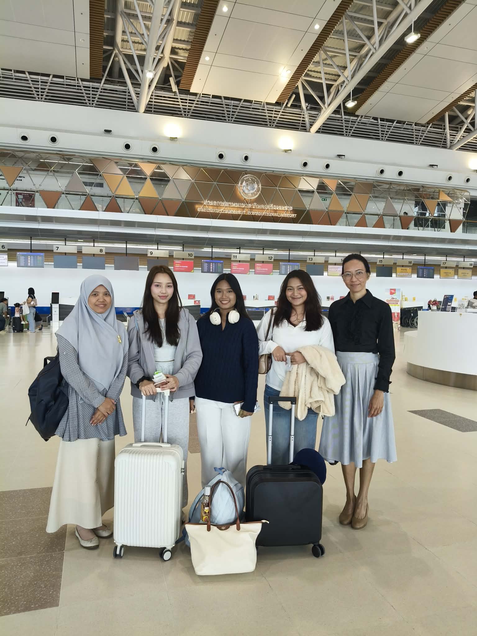 นักศึกษาศิลปศาสตร์ ม.วลัยลักษณ์ 3 คน เปิดประสบการณ์เรียนรู้ระดับนานาชาติ ร่วมโครงการ Study Abroad ณ ประเทศรัสเซีย