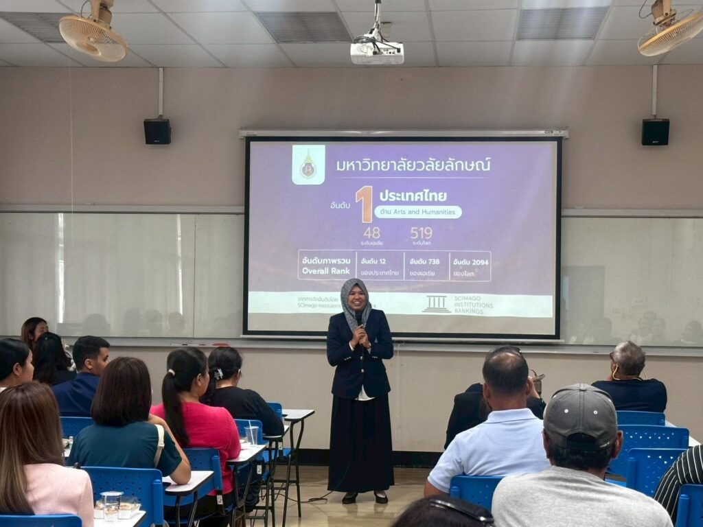 English Program, Walailak University Welcomes Parents and Students at “Meeting with Parents” Event