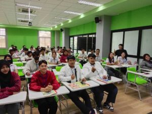 สำนักวิชาศิลปศาสตร์ มหาวิทยาลัยวลัยลักษณ์ เสริมทักษะภาษาให้แก่นักเรียน ศสกร.ระดับอำเภอท่าศาลา ขับเคลื่อนการศึกษาที่มีคุณภาพตาม SDG4